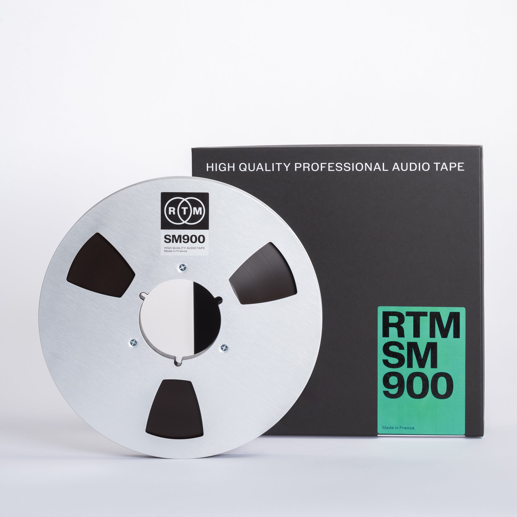 1/2" SM900 Tape on 10.5 inch metal reel in cardboard box